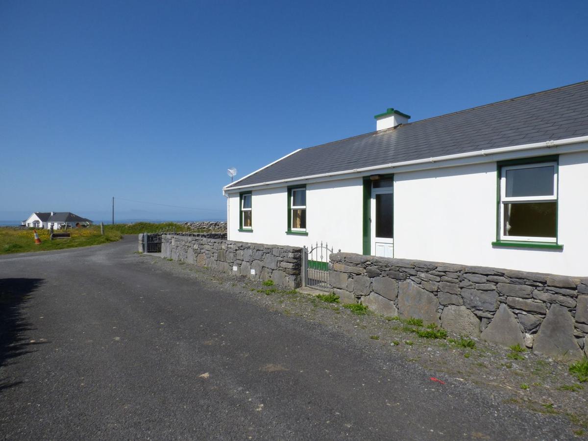 Seaview Cottage Ballyvaughan Exterior foto